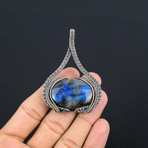 Wire Wrapped Necklace With Labradorite Pendant