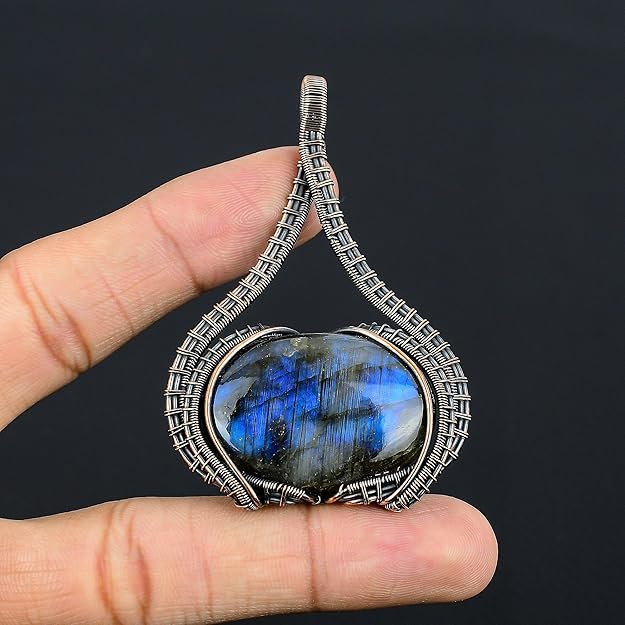 Wire Wrapped Necklace With Labradorite Pendant