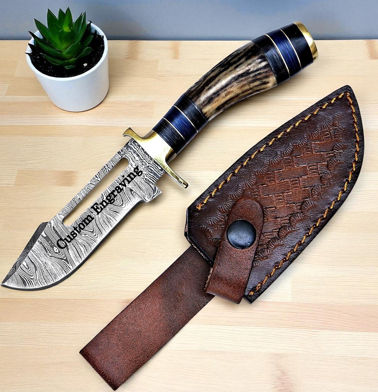 Small 4"Damascus Hunting Knife Antler Horn Handle