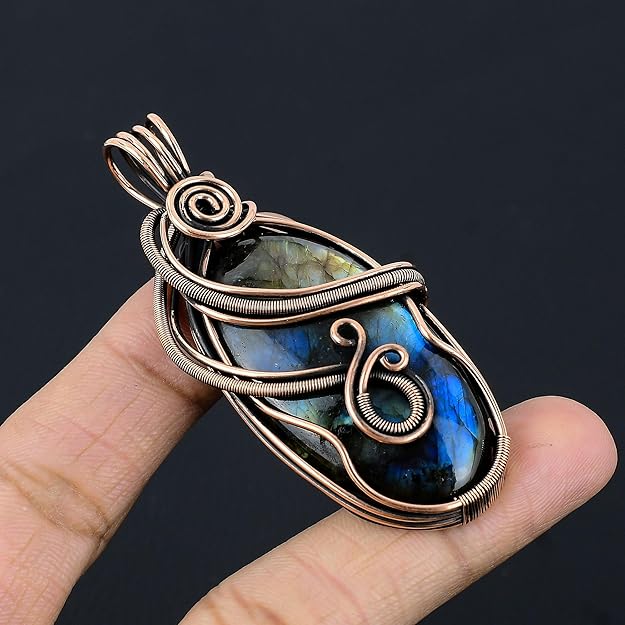 Wire Wrapped Necklace With Labradorite Pendant