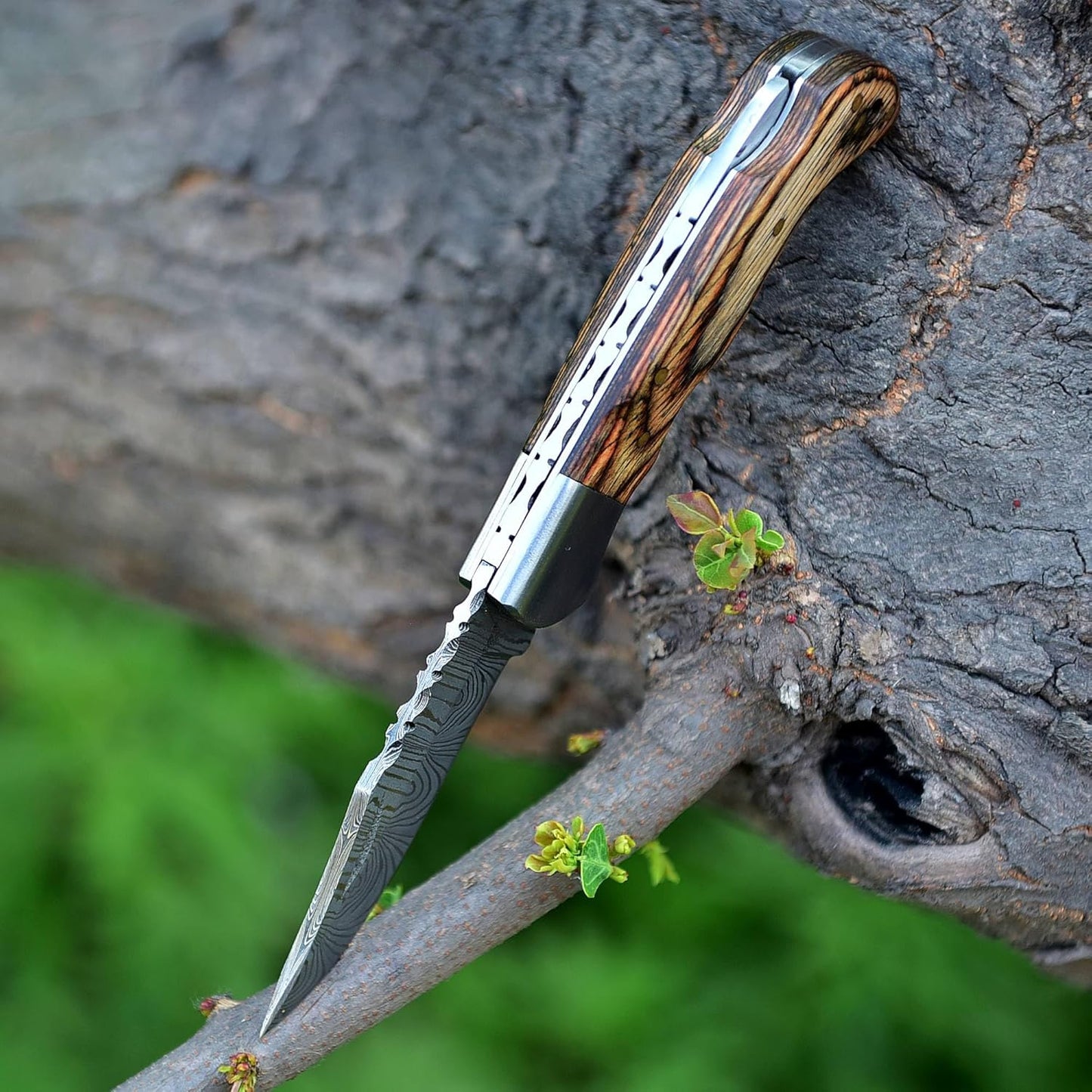 Walnut Wood Handle 6.5" Damascus Folding Knife