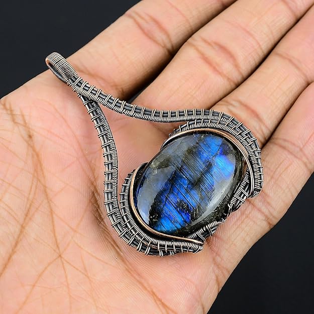 Wire Wrapped Necklace With Labradorite Pendant