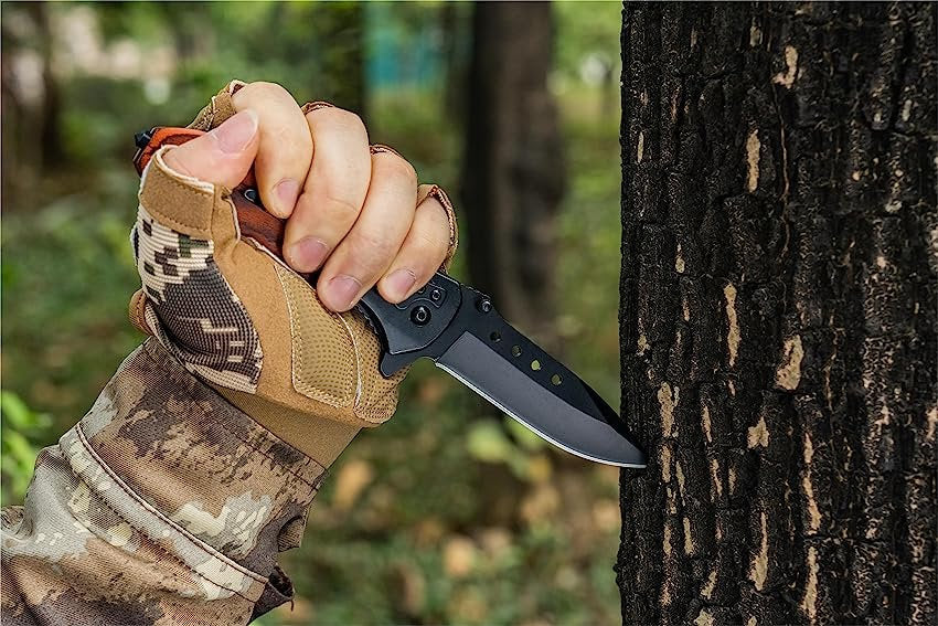 Walnut Wood Handle Pocket Knife Black Stainless Steel