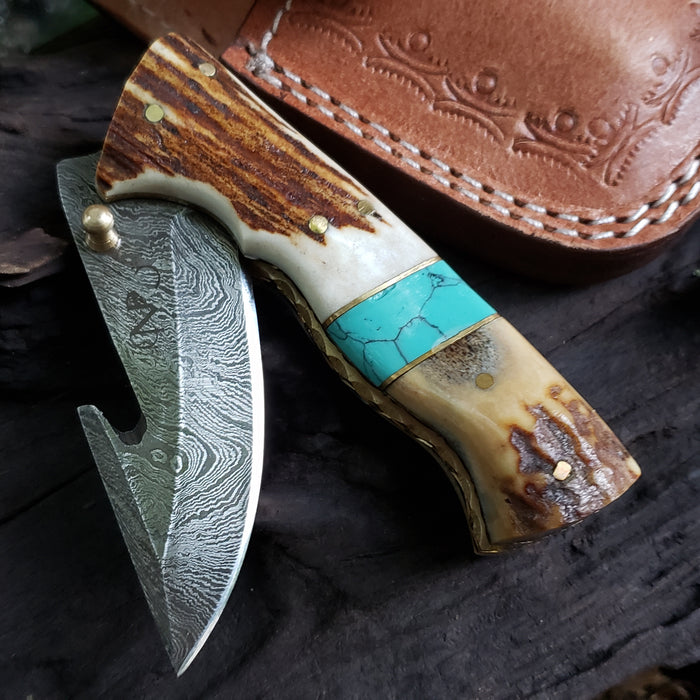 Hammered Steel vs Damascus Steel - North Rustic Knives