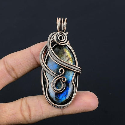 Wire Wrapped Necklace With Labradorite Pendant