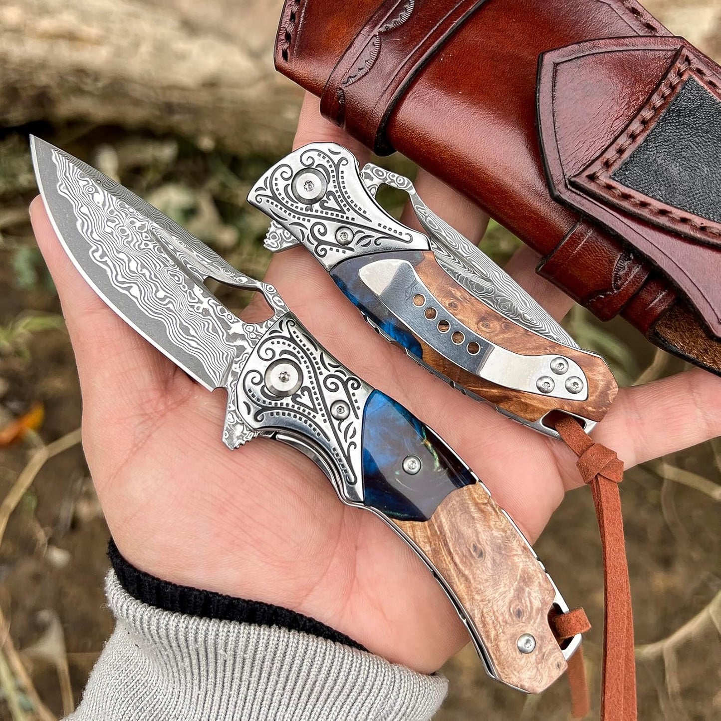 Damascus 6.5" Folding Knife Resin & Maple Wood Handle