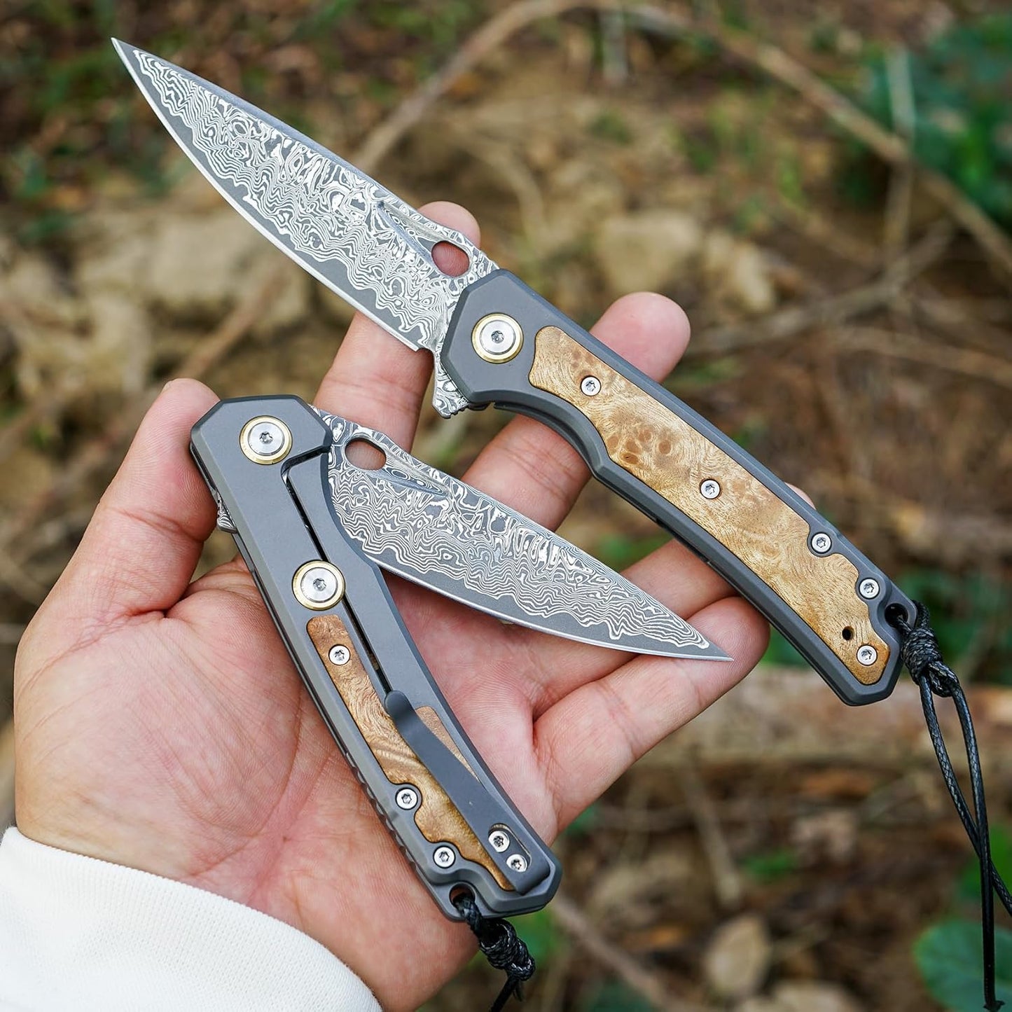 Maple Wood Inlay 3.46" Damascus Pocket Knife
