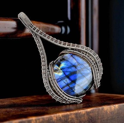 Wire Wrapped Necklace With Labradorite Pendant