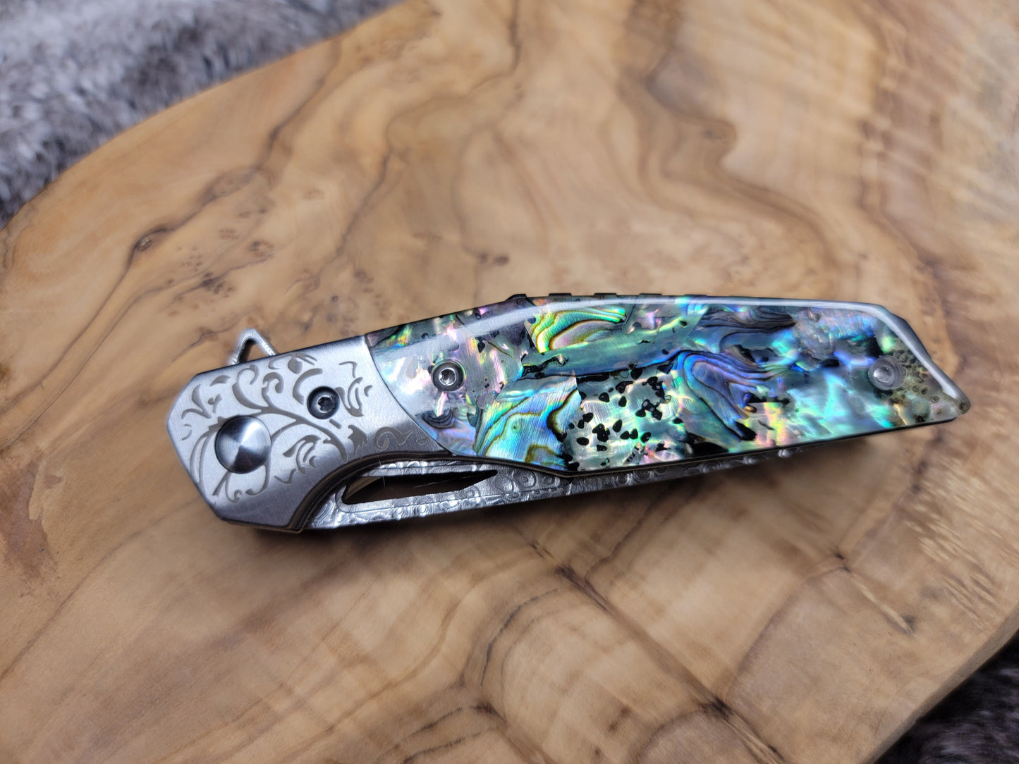 Damascus Pocket Knife Engraved Gift, Personalized Folding Knives, Engraving Gift For Him, Wedding Groomsmen Gift, Husband Anniversary VP115