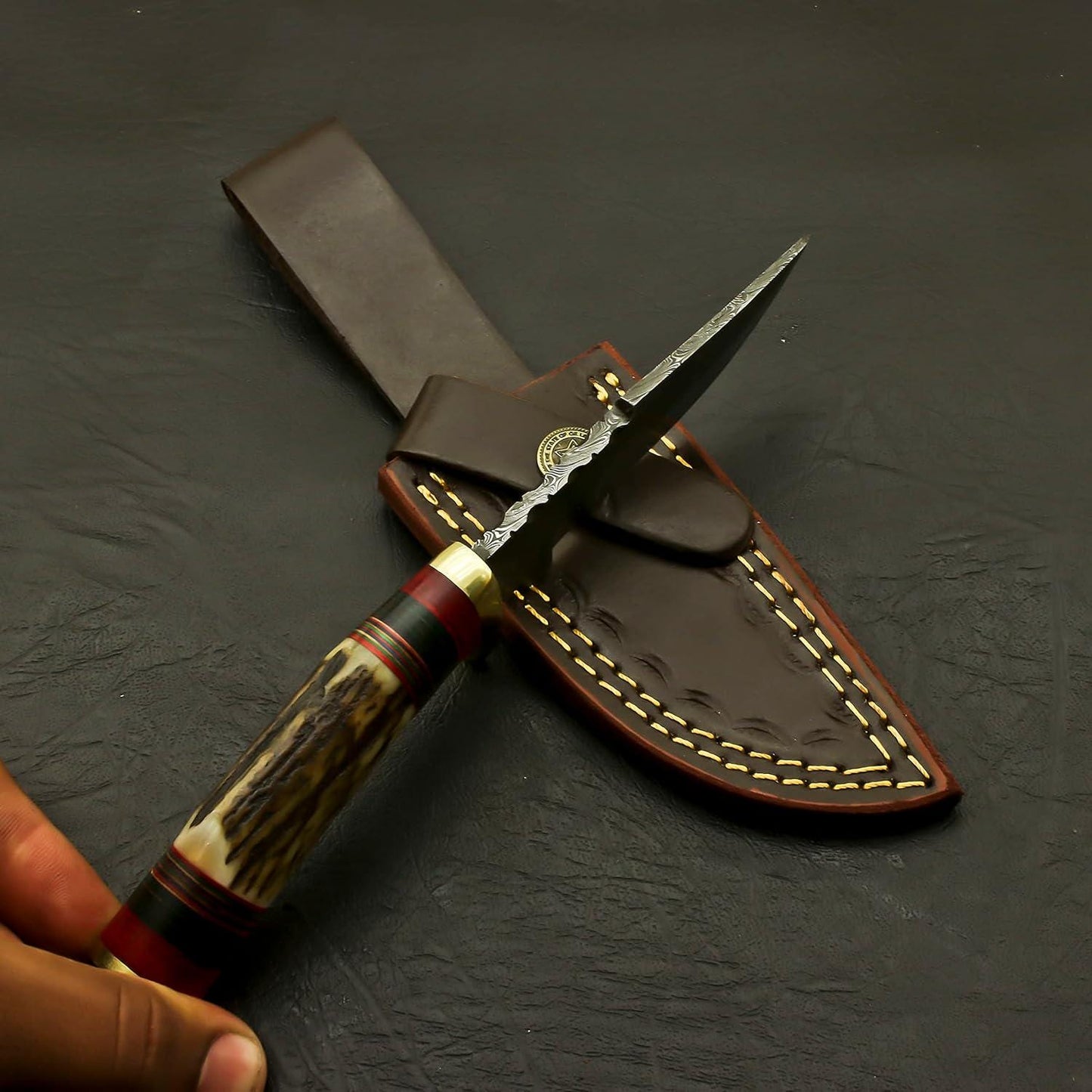 Engraved Damascus Hunting Knife – Custom Antler Stag Horn Personalized Knife – Groomsmen Gift, Fathers Day, Wedding Gifts, Collectible Knife