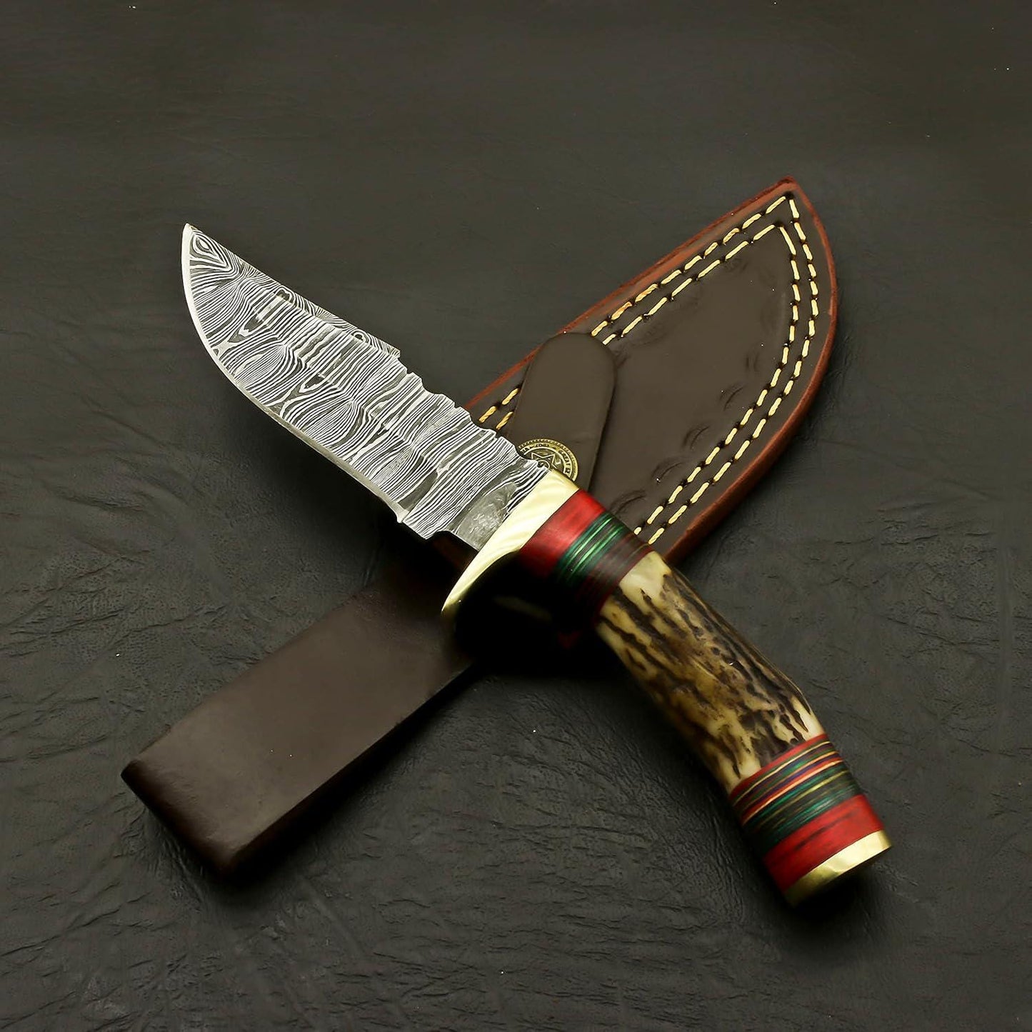 Engraved Damascus Hunting Knife – Custom Antler Stag Horn Personalized Knife – Groomsmen Gift, Fathers Day, Wedding Gifts, Collectible Knife