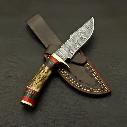 Engraved Damascus Hunting Knife – Custom Antler Stag Horn Personalized Knife – Groomsmen Gift, Fathers Day, Wedding Gifts, Collectible Knife